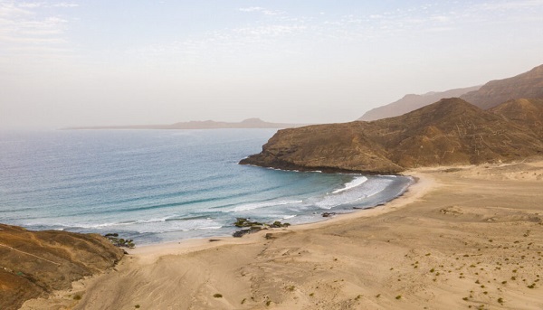 A dune on the ocean